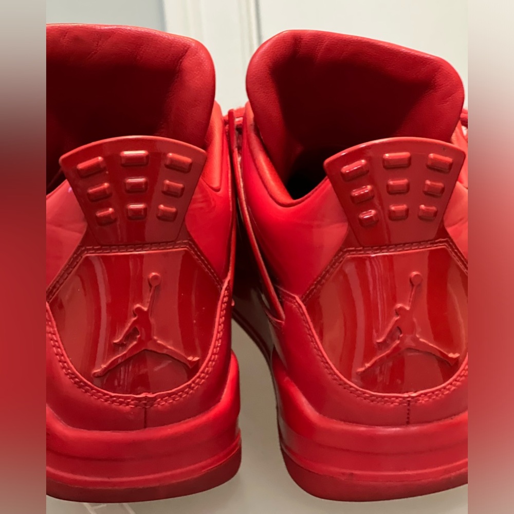 Jordan 4 "11Lab4" - Red. Size Men's 11 (EU 43). Patent leather. - Picture 3 of 3